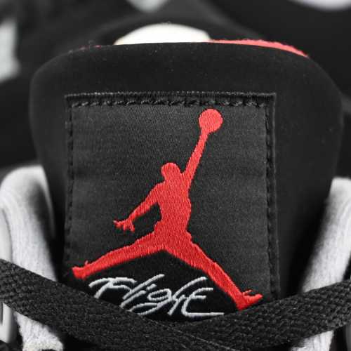 Air Jordan Retro 4 "Bred" Negro - Imagen 4