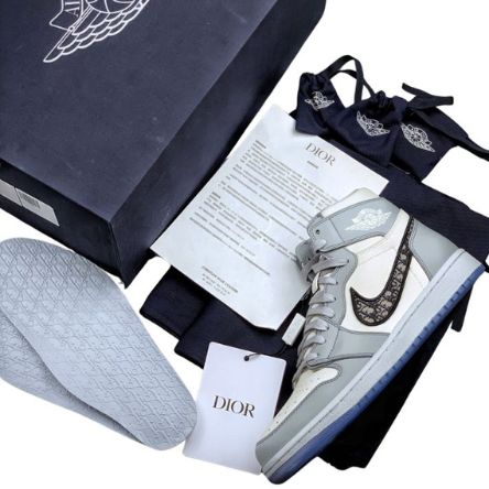 Air Jordan Retro 1 "Dior" Gris Blanca - Imagen 2
