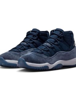Air Jordan Retro 11 "Midnight Navy"