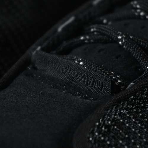 Air Jordan 13 Retro "Black Cat" - Imagen 4