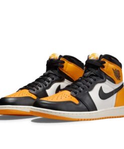 Air Jordan Retro 1 "Yellow Toe"