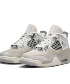 Air Jordan Retro 4 "Frozen Moments" Beige