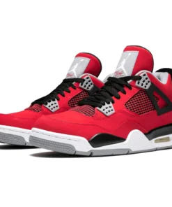Air Jordan Retro 4 "Toro Bravo" Rojas