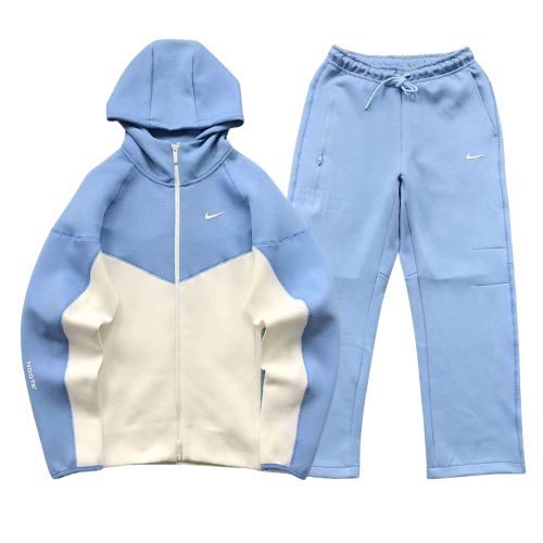 Conjunto NIKE TECH x NOCTA "Celeste/Blanco" Algodón Alta Calidad