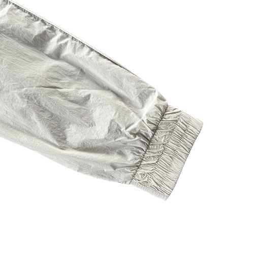 Conjunto SYNA WORLD CORTAVIENTO "Blanco/Gris" + BOLSA Y STICKERS - Imagen 5