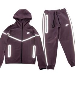 Conjunto NIKE TECH 2025 "REFLECTANTE" Algodón Premium Morado