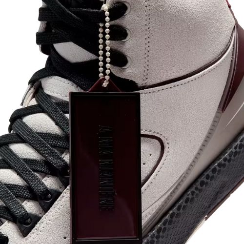Air Jordan Retro 2 "Sail and Burgundy" - Imagen 4