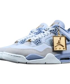 Air Jordan Retro 4 "UNC" Celeste