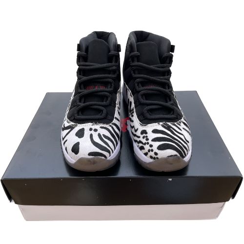 Air Jordan Retro 11 "Animal Print Instint" Black White Negro Blanco - Imagen 3