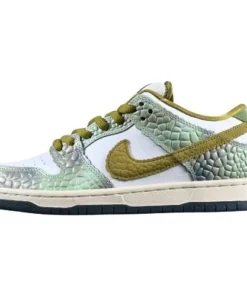 Alexis Sablone x Nike Dunk Low SB “Chameleon"